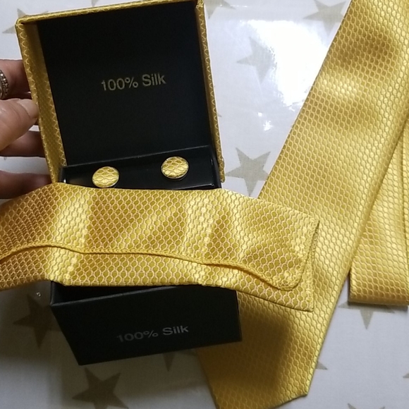 Tie & cufflinks set - Picture 5 of 6